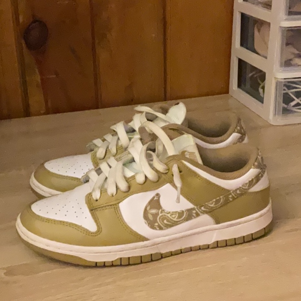 barley paisley nike dunks